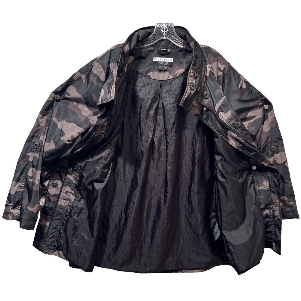 Anorak Camo Jacket  Zip Up Hidden Hood Roll Tab Sleeves Nikki Jones Women's XL